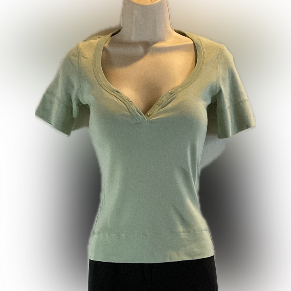 United Colors of Benetton foam green women’s T-shirt XS short sleeve